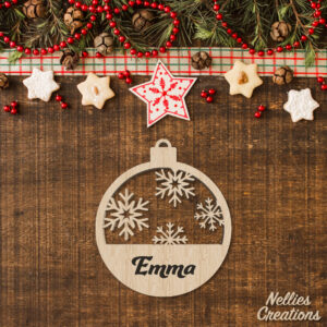 Gepersonaliseerde Houten Kerstbal - Sneeuwvlokken Boven